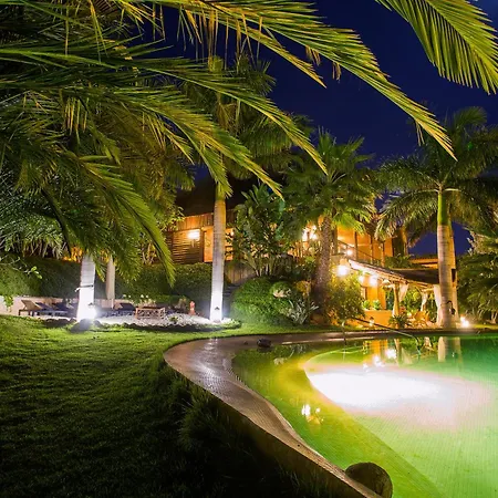 Xpce Indonesian Palace Luxuorius Boutique Villa Málaga