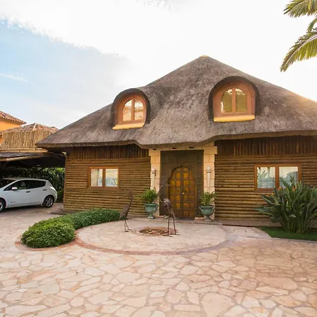 Xpce Indonesian Palace Luxuorius Boutique Villa *